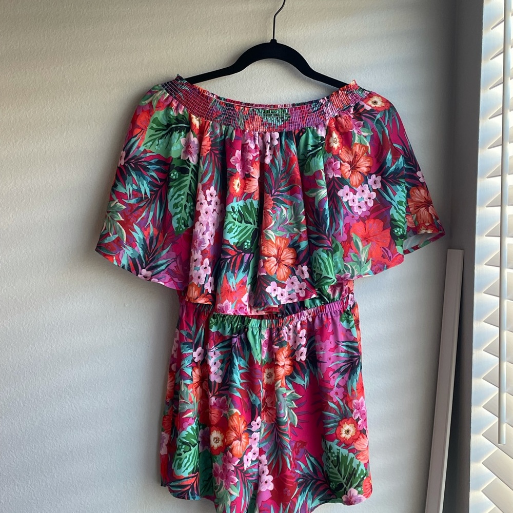 Women’s show me your mumu off the shoulder romper pink floral